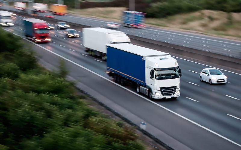 Как выстроить эффективную логистику для бизнеса: от склада до клиента