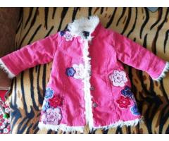 Пальто для девочки на 6-9мес-до 1.5года, розовое в цветы, демисезон