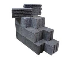 Керамзитобетонные строительные блоки: щелевые и полнотелые.