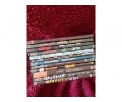 музыкальные компакт диски + DVD. и еще по мелочам. преимущественно хард рок и хэви. цена договорная!