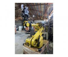 Продаю промышленный робот Fanuc R-2000iC/165F