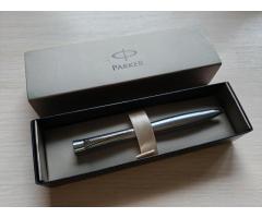 Шариковая ручка Parker + стержень