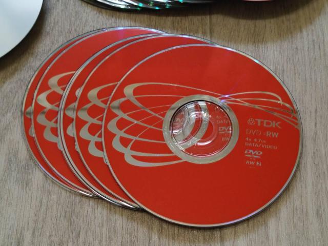 Диски DVD,- 34 штуки одним лотом - 3/9