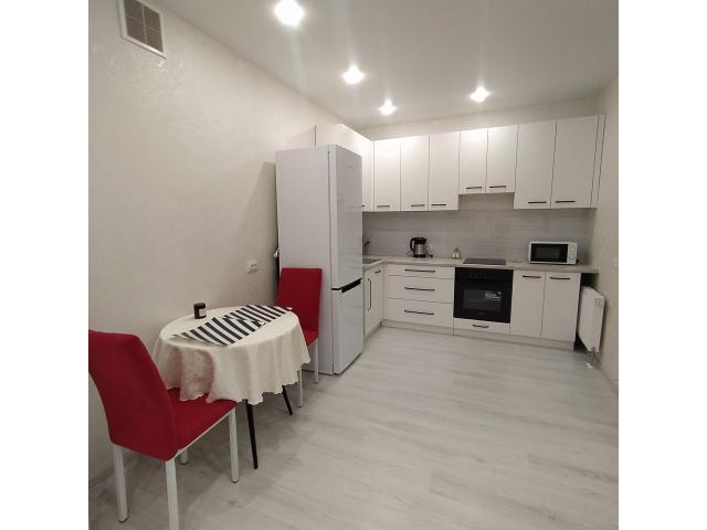 Собственник сдает НОВУЮ студию в Минске, ул.Монюшко 10 - 3/10