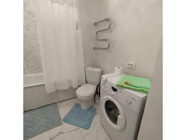 Собственник сдает НОВУЮ студию в Минске, ул.Монюшко 10 - 8/10