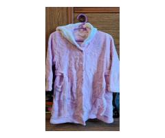 Халат розовый махровый на 3-5лет (р.98-110), б.у