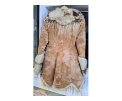 Дубленка стильная, р.44-46, б.у, очень теплая и красивая