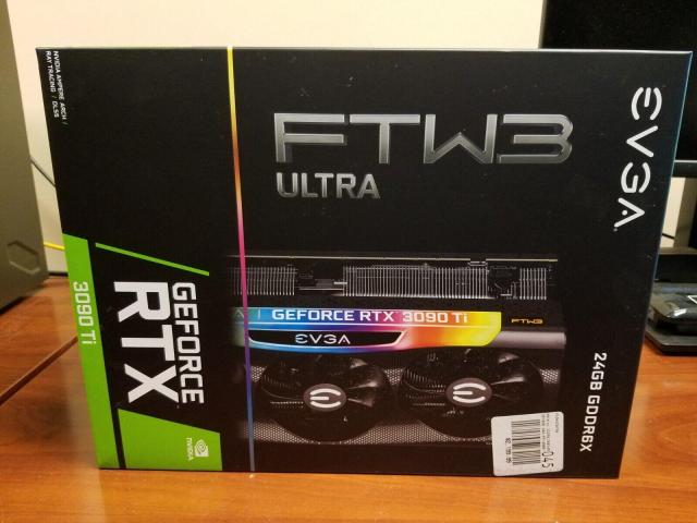EVGA GeForce RTX 3090 FTW3 Ultra Gaming, 24GB GDDR6X - 3/5