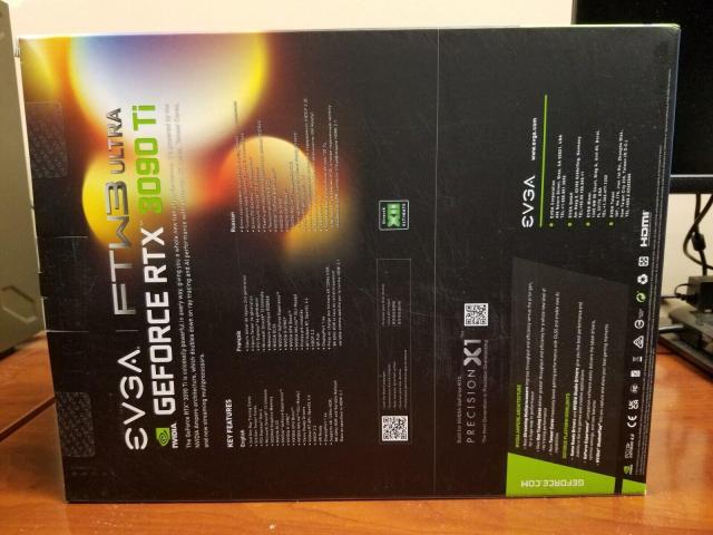 EVGA GeForce RTX 3090 FTW3 Ultra Gaming, 24GB GDDR6X - 4/5